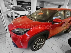 Rojo Usado 2023 Toyota Yaris Cross Active SUV | 21.500 € (Super precio)
