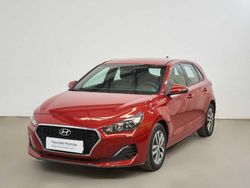 Fiery red Usado 2020 Hyundai i30 Berlina | 15.490 € (Precio justo)