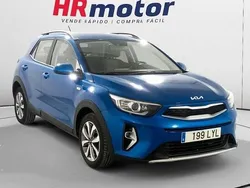 Usado 2022 Kia Stonic SUV | 14.290 € (Precio justo)