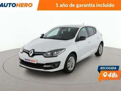 Blanco Usado 2015 Renault Mégane III LIMITED Berlina | 8799 € (Precio justo)