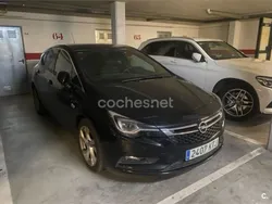 Negro Usado 2019 Opel Astra Dynamic Berlina | 10.500 € (Buen precio)