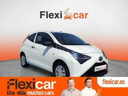 Blanco Usado 2019 Toyota Aygo X-cite Utilitario | 9990 € (Precio justo)