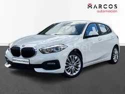 Blanco Usado 2024 BMW 118 Comfort Edition Utilitario | 28.900 € (Precio justo)