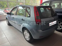 Azul Usado 2006 Ford Fiesta Ghia Utilitario | 3900 € (Precio justo)