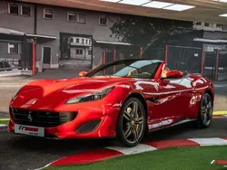 Rosso corsa Usado 2018 Ferrari Portofino Coupe | 254.999 €