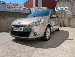 Beige Usado 2009 Renault Clio II Expression Berlina | 4400 € (Precio justo)