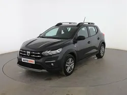 Gris Usado 2022 Dacia Sandero Essentiel Utilitario | 14.499 € (Precio justo)