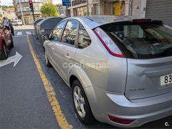 Gris / plata Usado 2005 Ford Focus Trend Berlina | 3500 € (Un poco caro)
