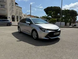 Gris Usado 2020 Toyota Corolla Style Familiar | 18.990 €