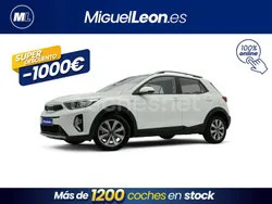 Blanco Usado 2023 Kia Stonic SUV | 16.985 € (Precio justo)