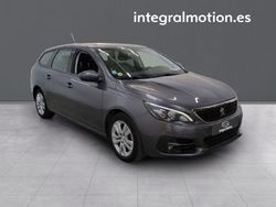 Gris Usado 2018 Peugeot 308 Active Utilitario | 13.900 € (Caro)