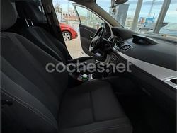 Blanco Usado 2009 Renault Mégane Dynamique Berlina | 3900 € (Precio justo)