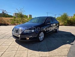Azul Usado 2007 VW Passat Highline Berlina | 3790 € (Precio justo)
