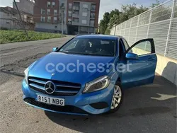 Azul Usado 2014 Mercedes A180 Urban Berlina | 12.250 € (Buen precio)