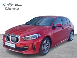 Pintura metalizada melbourne rot Usado 2024 BMW 118 Comfort Edition Utilitario | 32.990 € (Precio justo)
