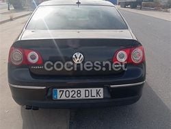 Negro Usado 2005 VW Passat Sportline Berlina | 3500 € (Precio justo)