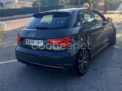 Gris / plata Usado 2015 Audi A1 Sportback Design Utilitario | 10.500 € (Precio justo)