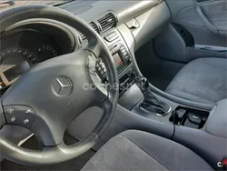 Verde Usado 2001 Mercedes C240 Avantgarde Berlina | 3700 € (Super precio)