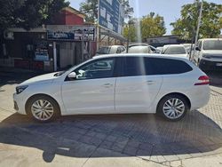 Blanco Usado 2020 Peugeot 308 Active Utilitario | 10.990 € (Precio justo)