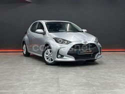 Gris / plata Usado 2022 Toyota Yaris Berlina | 17.850 € (Precio justo)