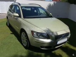 Gris / plata Usado 2004 Volvo V50 Momentum Familiar | 3800 €