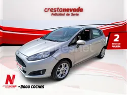 Gris / plata Usado 2016 Ford Fiesta Trend Utilitario | 7990 € (Precio justo)