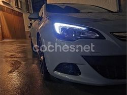 Gris / plata Usado 2012 Opel Astra GTC Sportive Berlina | 9000 € (Precio justo)