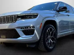 Gris Nuevo 2025 Jeep Grand Cherokee Summit SUV | 91.599 € (Un poco caro)
