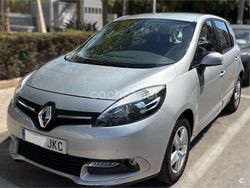 Gris / plata Usado 2015 Renault Scénic III Monovolumen | 8900 € (Precio justo)