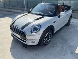 Plateado Usado 2018 Mini Cooper Cabriolet Descapotable | 21.900 € (Un poco caro)