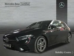 Negro Usado 2024 Mercedes A180 Utilitario | 33.250 € (Un poco caro)