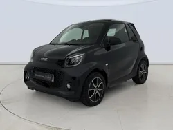 Negro Usado 2024 Smart ForTwo Electric Drive Descapotable | 20.500 € (Precio justo)