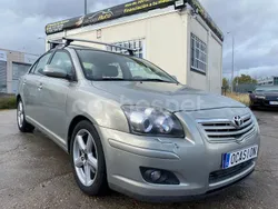 Gris / plata Usado 2008 Toyota Avensis Executive Berlina | 4899 € (Buen precio)