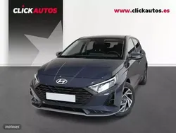 Gris Usado 2025 Hyundai i20 Berlina | 18.950 € (Precio justo)