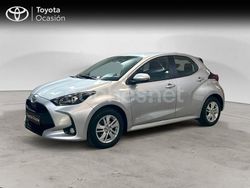 Gris / plata Usado 2024 Toyota Yaris Edition Berlina | 19.750 € (Precio justo)