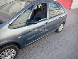 Gris / plata Usado 2007 Citroën Xsara Picasso Exclusive Monovolumen | 1850 € (Precio justo)