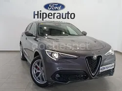 Gris / plata Usado 2020 Alfa Romeo Stelvio Executive SUV | 22.900 € (Super precio)