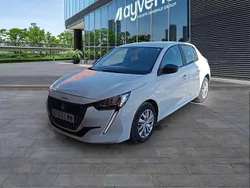 Blanco Usado 2022 Peugeot 208 Active Utilitario | 11.600 € (Buen precio)