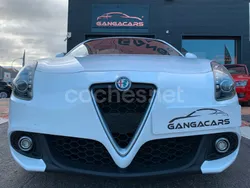 Blanco Usado 2016 Alfa Romeo Giulietta Super Utilitario | 13.490 € (Un poco caro)
