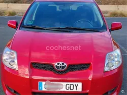 Rojo Usado 2008 Toyota Auris Berlina | 5700 € (Precio justo)