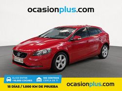 Rojo Usado 2015 Volvo V40 Kinetic Familiar | 9790 € (Precio justo)