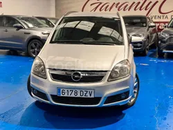 Gris / plata Usado 2006 Opel Zafira Enjoy Monovolumen | 5990 € (Precio justo)