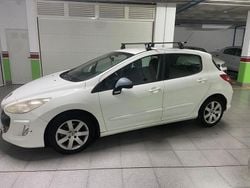 Blanco Usado 2009 Peugeot 308 Sport Utilitario | 3500 € (Super precio)