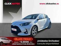 Blanco Usado 2025 Toyota Yaris Hybrid Active Utilitario | 19.500 € (Buen precio)