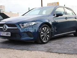 Azul Usado 2019 Mercedes A180 Berlina | 23.990 € (Precio justo)