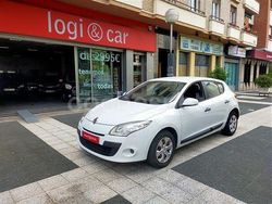 Blanco Usado 2011 Renault Mégane III Authentique Berlina | 7000 € (Precio justo)