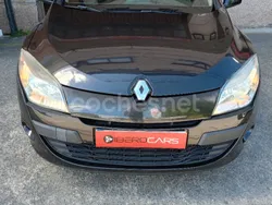 Negro Usado 2010 Renault Mégane III Berlina | 6500 € (Caro)