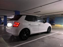Blanco Usado 2017 Skoda Fabia Berlina | 7600 € (Precio justo)