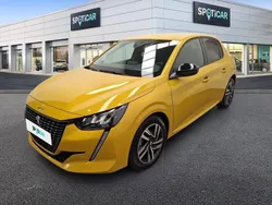 Dorado Usado 2023 Peugeot 208 Allure Utilitario | 14.990 € (Precio justo)