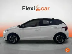 Blanco Usado 2022 Hyundai i20 Berlina | 14.390 € (Precio justo)